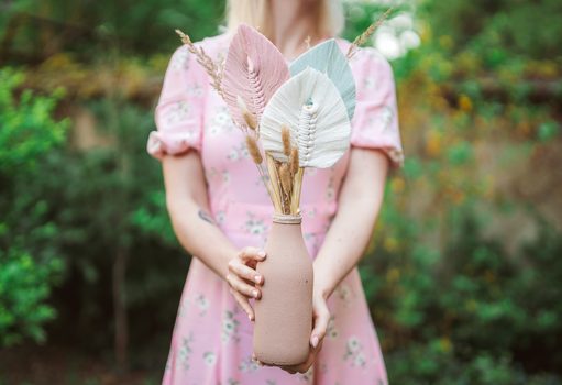 Návod na výrobu macramé lístečků do vázy