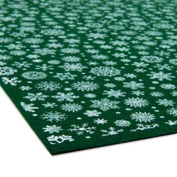 Felt Christmas design with snowflakes 1mm dark green