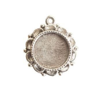 Nunn Design pendant with a setting flower 22x20mm silver-plated