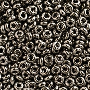 TOHO Demi Round 8/0 (TN-08-711) č.562