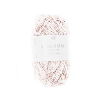 Ricorumi Spray Crochet Yarn shade 002 pink
