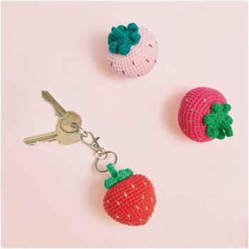 Cotton crochet yarn Ricorumi dk shade 014 fuchsia