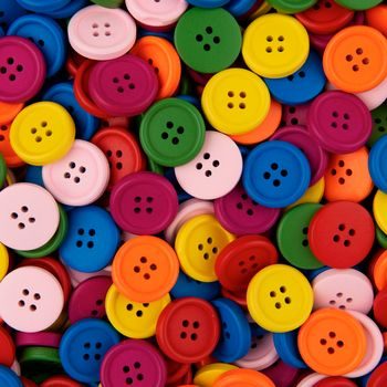 Wooden buttons round 10pcs colourful