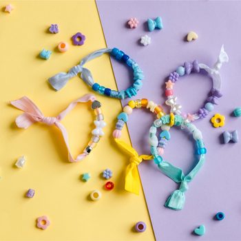 Manumi kreativní sada na výrobu náramků z korálků pro děti
