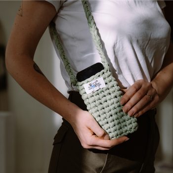 Manumi creative crochet mobile phone bag kit