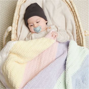 Rico design crochet yarn Chenillove Super Big Print shade 001 cream