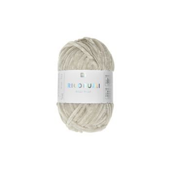 Chenille yarn Ricorumi Nilli Nilli colour shade 021 ecru