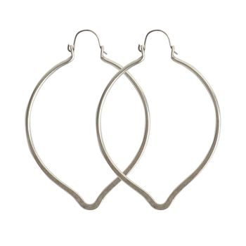 Nunn Design earwire loops with a tip 51,5x37mm silver-plated
