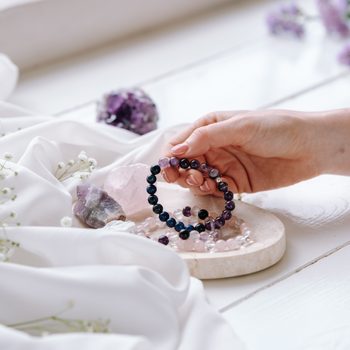 Manumi kreativní sada na výrobu náramku z minerálů se znamením zvěrokruhu Ryby