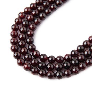 Garnet beads 4mm