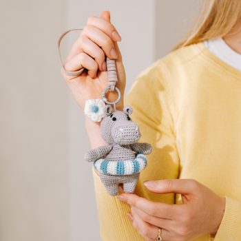 Manumi creative crochet mobile phone bag kit