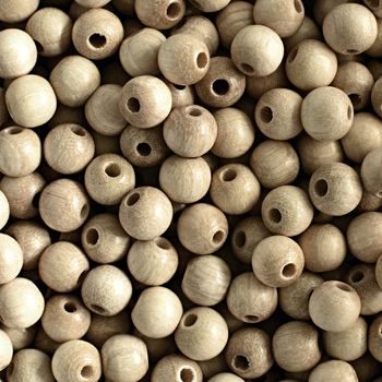 Dřevěné korálky kulička 4mm přírodní