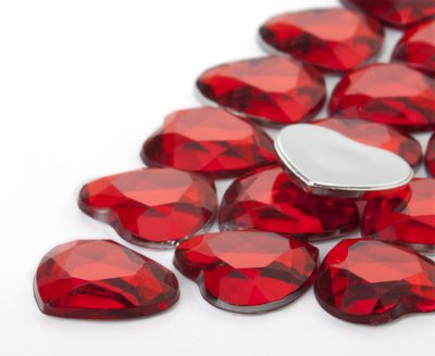 Nalepovací akrylové kameny srdce 14mm červené