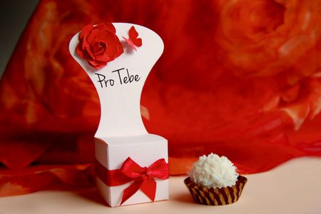 Návod na výrobu krabičky židlička s překvapením