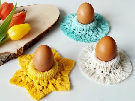 Návod na výrobu macramé stojánku na vajíčka