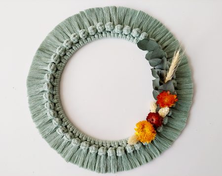 Návod na výrobu macramé mandaly se sušenými květy