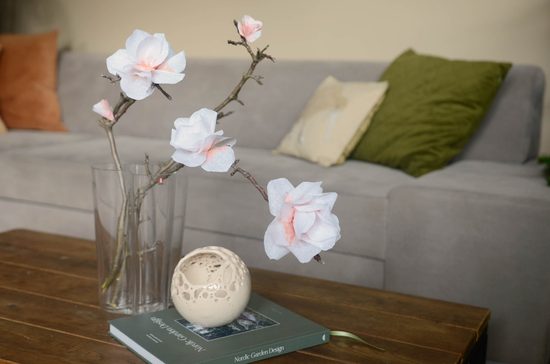 Návod na výrobu papírové magnolie