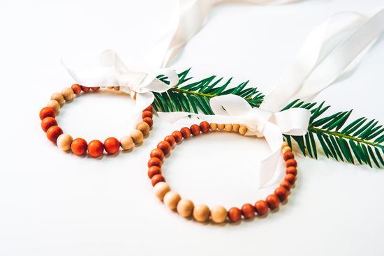 Návod na výrobu dřevěných korálkových věnečků