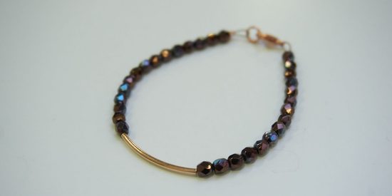 Návod na výrobu dámského náramku z broušených korálků 1