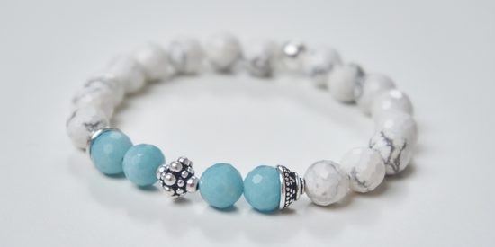 Návod na výrobu elegantního náramku s broušenými minerály 2