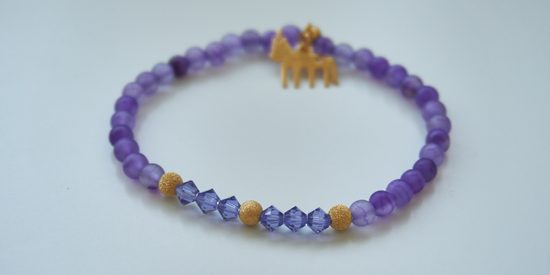 Návod na výrobu náramku s jednorožcem