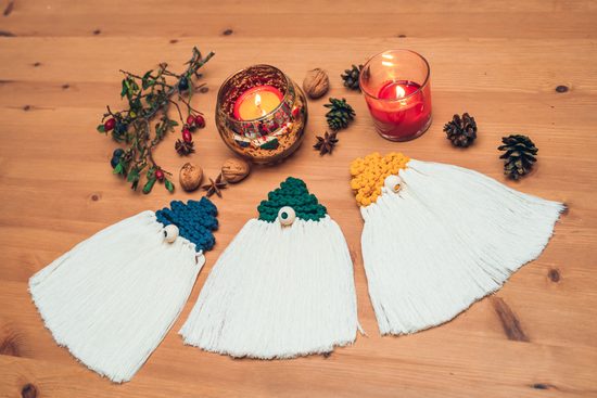 Návod na výrobu vánočního macramé skřítků