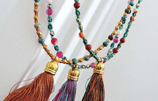 Návod na výrobu minerálového náhrdelníku se střapcem