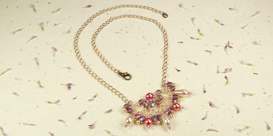 Rozkvetlý přívěsek