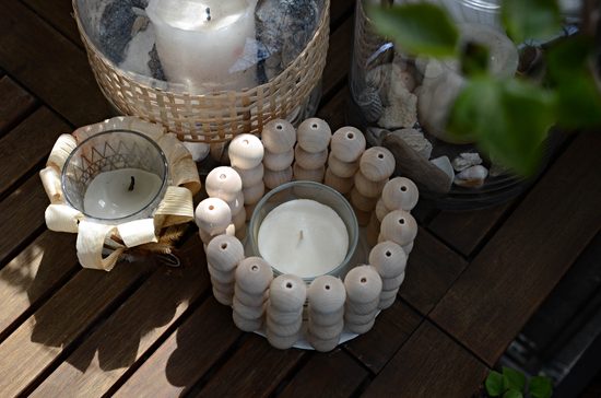 Svícen z přírodních korálků