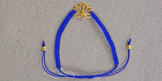 Návod na výrobu Shambala náramku - posuvné zapínání