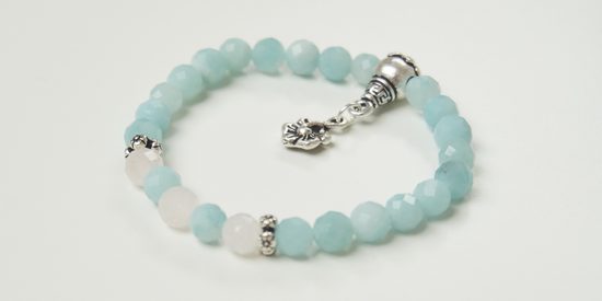 Návod na výrobu květinkového náramku s broušenými minerály 2