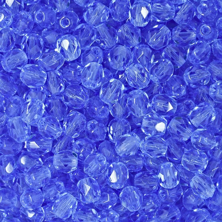 Broušené korálky 4mm Med Sapphire
