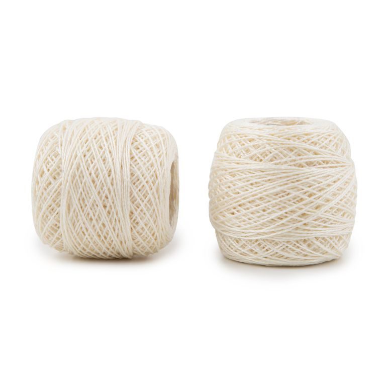 Crochet and embroidery thread Perlovka 85m cream