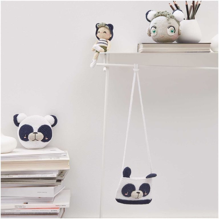 Bavlněná háčkovací příze Ricorumi dk odstín 036 námořní modř