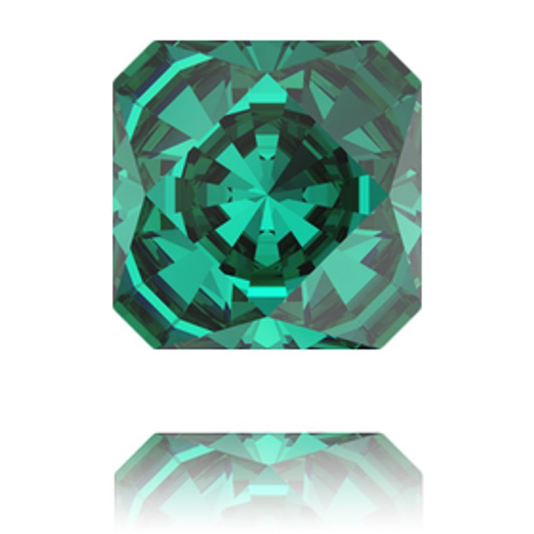 SWAROVSKI 4499 14 mm Emerald F