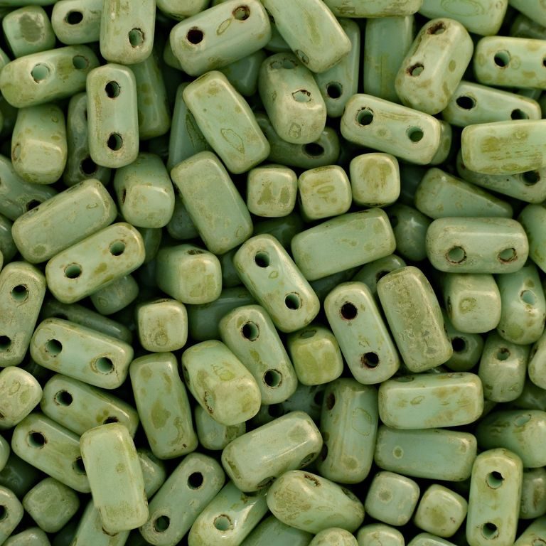 CzechMates Brick 6x3mm Opaque Pale Jade č.81