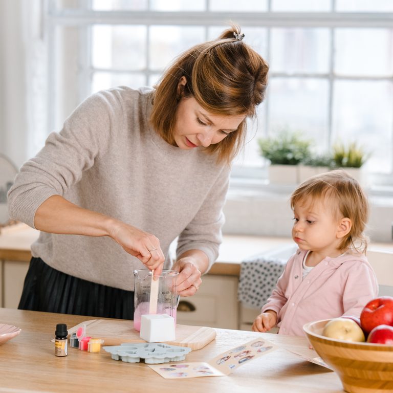 Manumi kreativní sada pro děti na výrobu mýdel s mořskými motivy