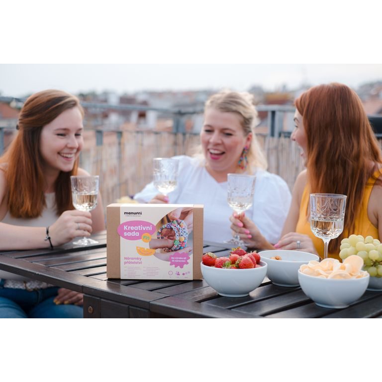 Manumi creative kit Friendship bracelets