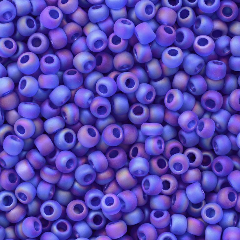 TOHO Round 11/0 (TR-11-87F) č. 1034