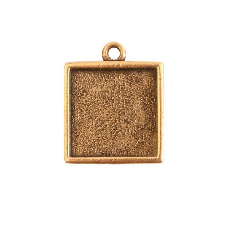 Nunn Design pendant with a setting square 17,5x14mm gold-plated