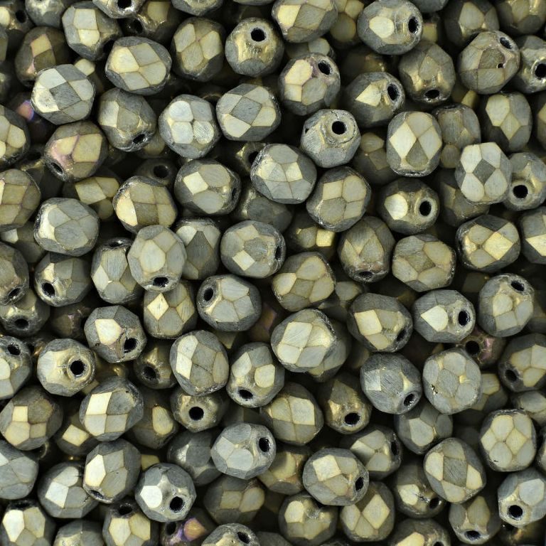 Manumi české broušené korálky 4 mm Matte Iris Brown