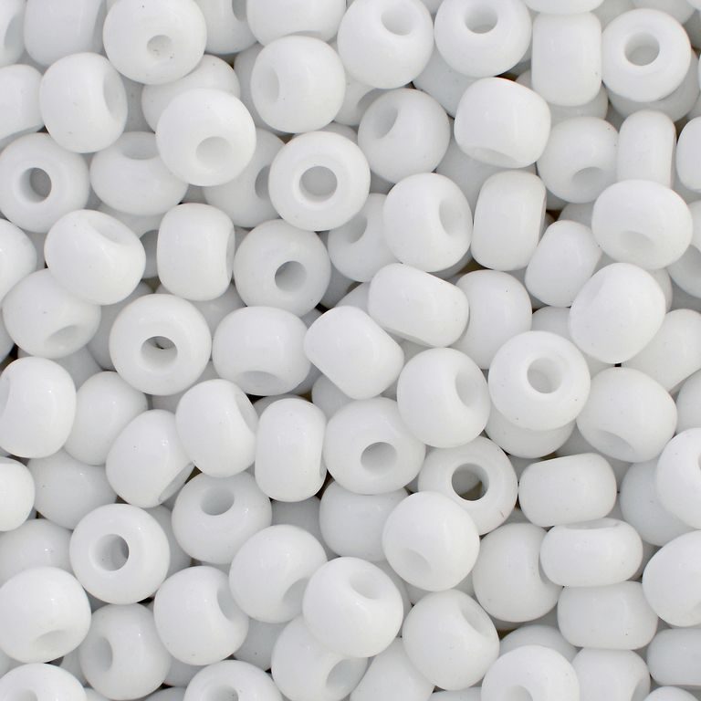 PRECIOSA seed beads 8/0 opaque (03050) No.61