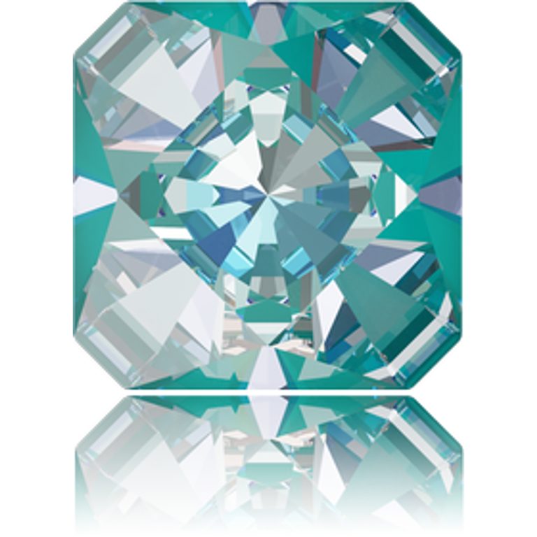 SWAROVSKI 4499 10 mm Crystal Laguna DeLite