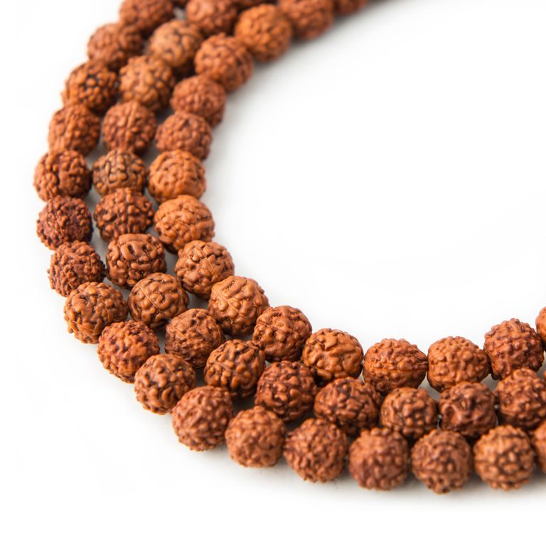 Korálik zo semienka Rudraksha farbená 7mm