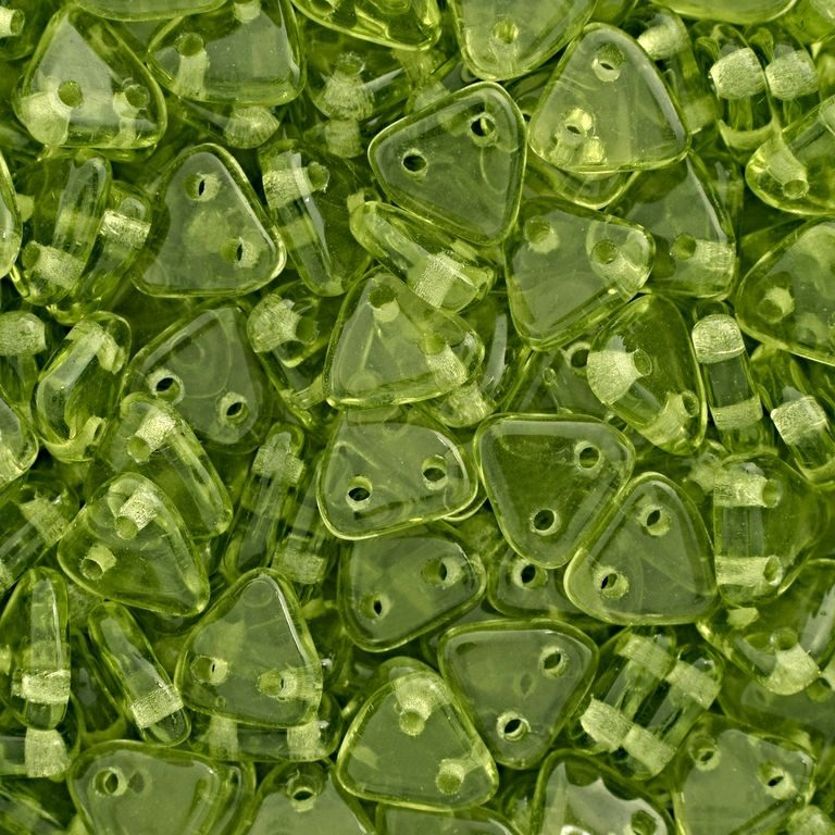 CzechMates Triangle 6mm Olivine No.140