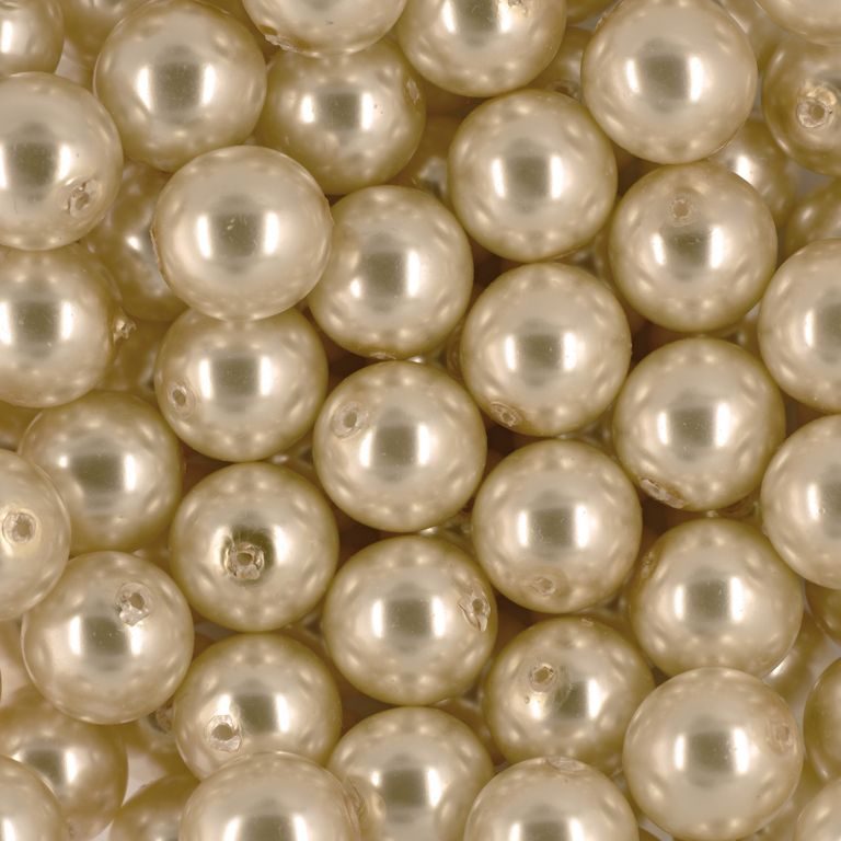 Glass pearls 12mm cream