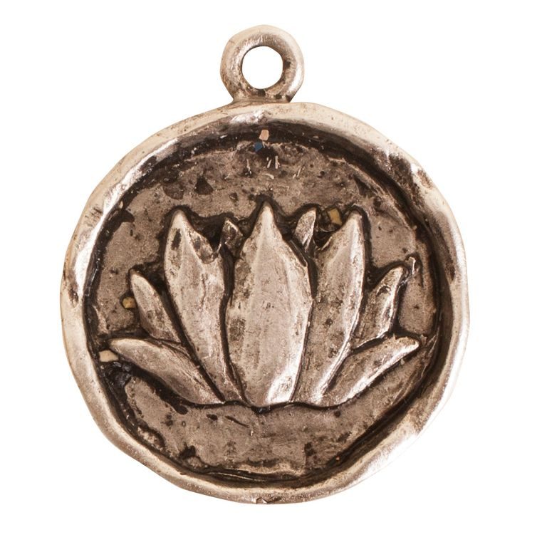 Nunn Design pendant lotus in a frame 23,5x20mm silver-plated