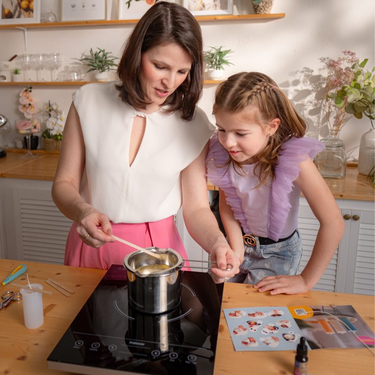 Manumi kreativní sada na výrobu svíček ze sójového vosku