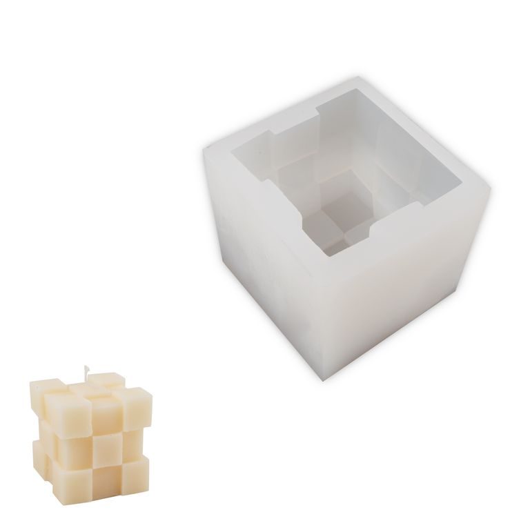 Silicone mould in the shape of a checkered cube