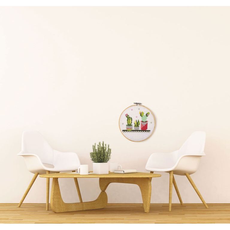 Embroidery kit decoration with a cactus motif